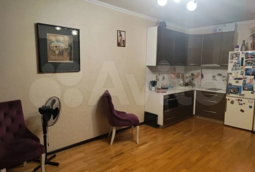 3-к. квартира, 87 м², 3/3 эт.